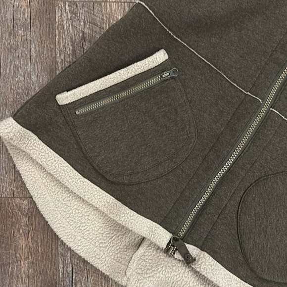 Athleta Vest Jacket - Picture 5 of 11